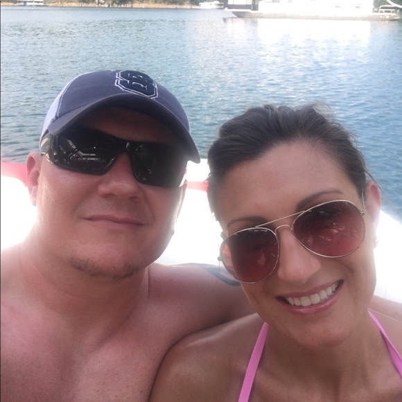 Meet your Posher, Alexandra - Picture 3 of 5